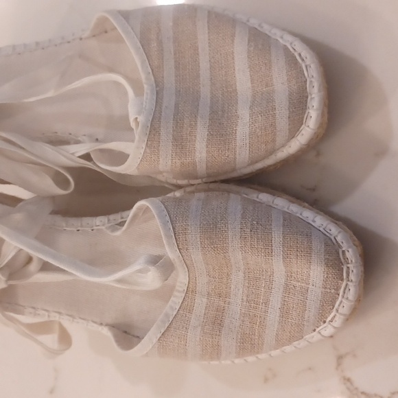 Andre Assous Espadrille Wedge Strappy Heel Sandal Women's EU 40 EUC Beachy Spain - Picture 11 of 14